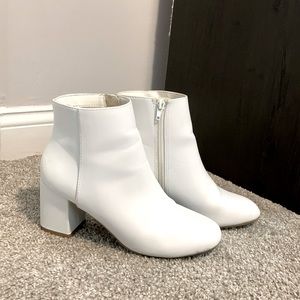 Tilly’s White Heeled Booties
